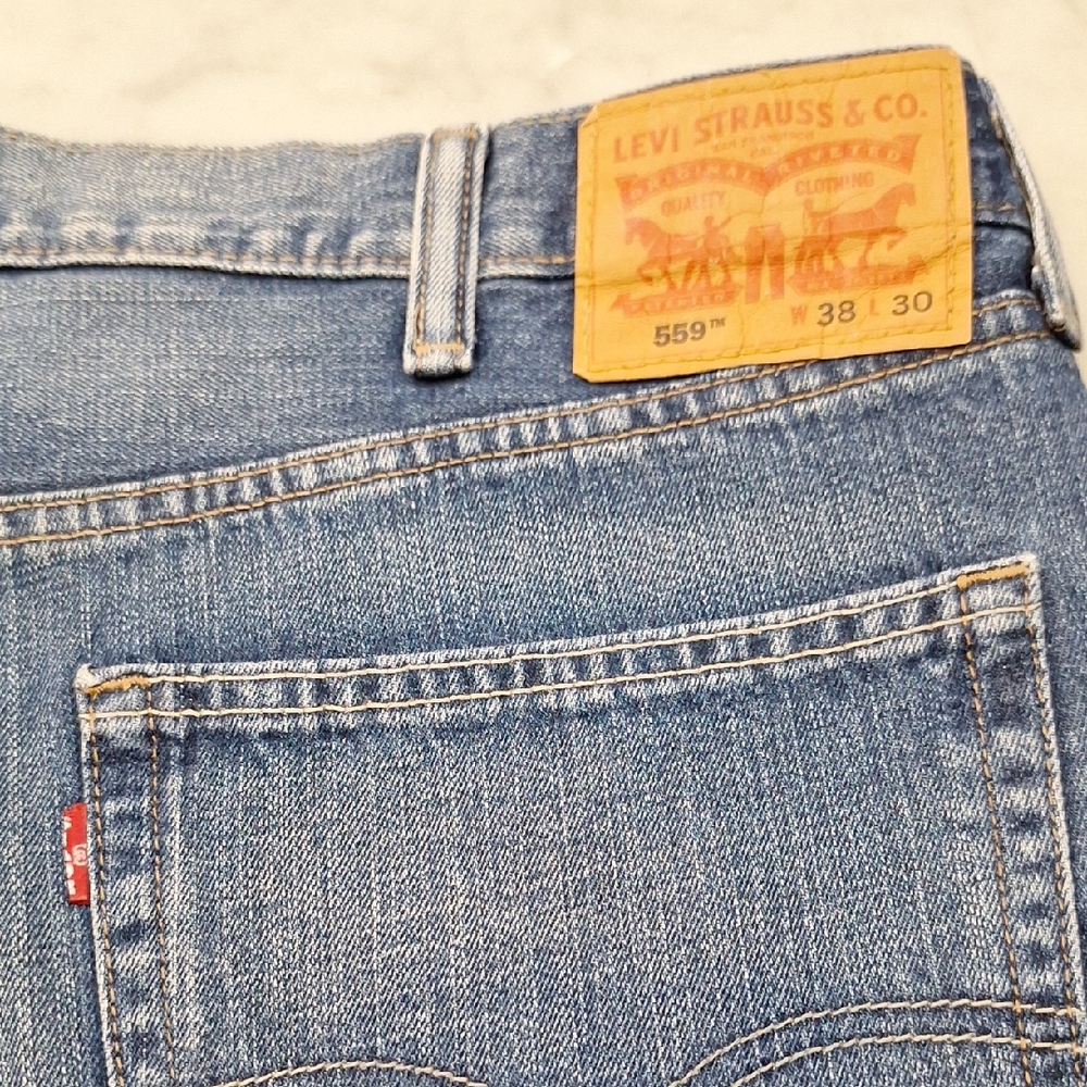 Levi's 559 Men's Relaxed Straight Blue Jeans Denim Size‎ 38x30 Extra Thigh Room